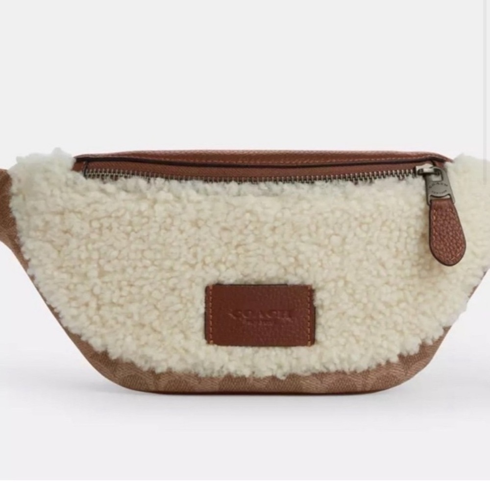 Coach Warren Mini Belt Bag In Signature Canvas nwt in packaging